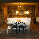 Vidal Lodge