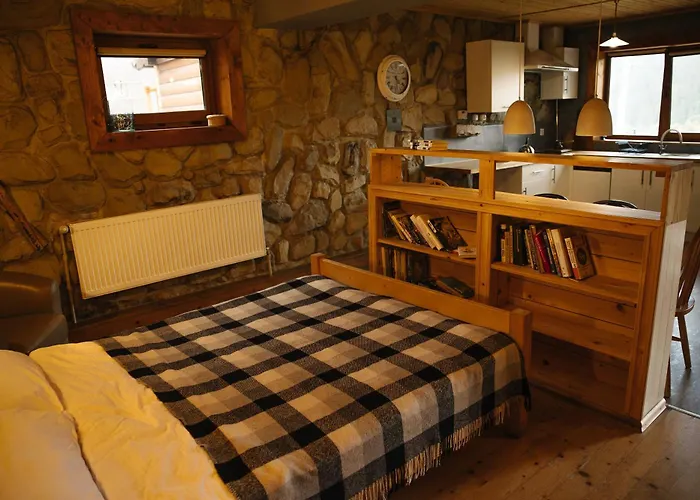 Vidal Lodge *