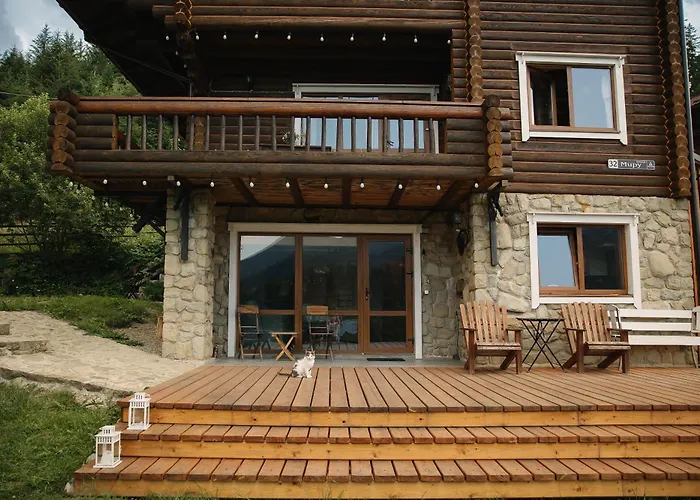 Vidal Lodge *