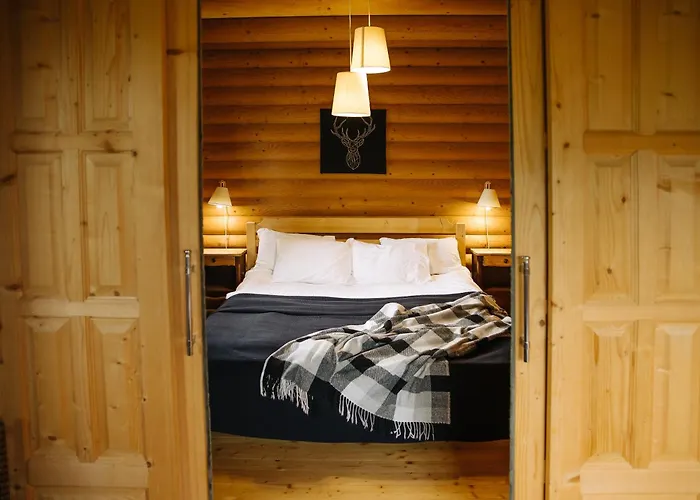 Vidal Lodge *